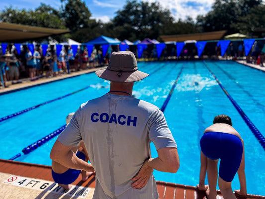 ¿Vivir de la natación? ¡Claro que sí! Descubre los trabajos que mueven el mundo acuático