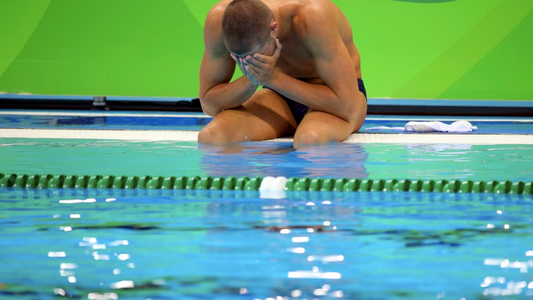 Cuando la Corriente va en Contra: Herramientas para Superar la Adversidad en la Piscina